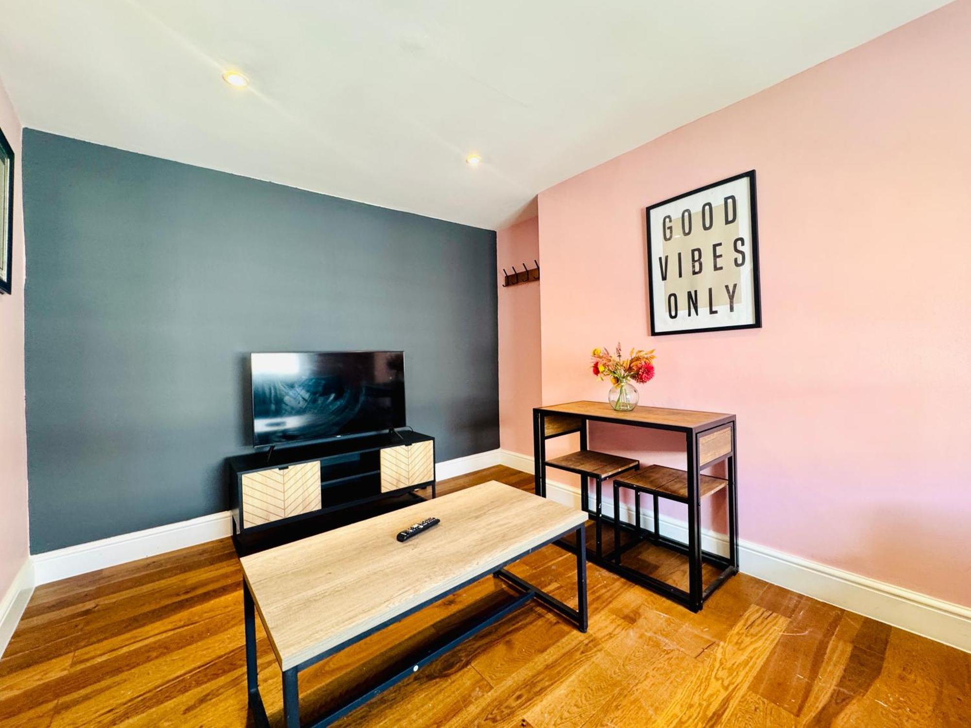 Apartment Uber One Bedroom Next To Sleep 3 Brighton